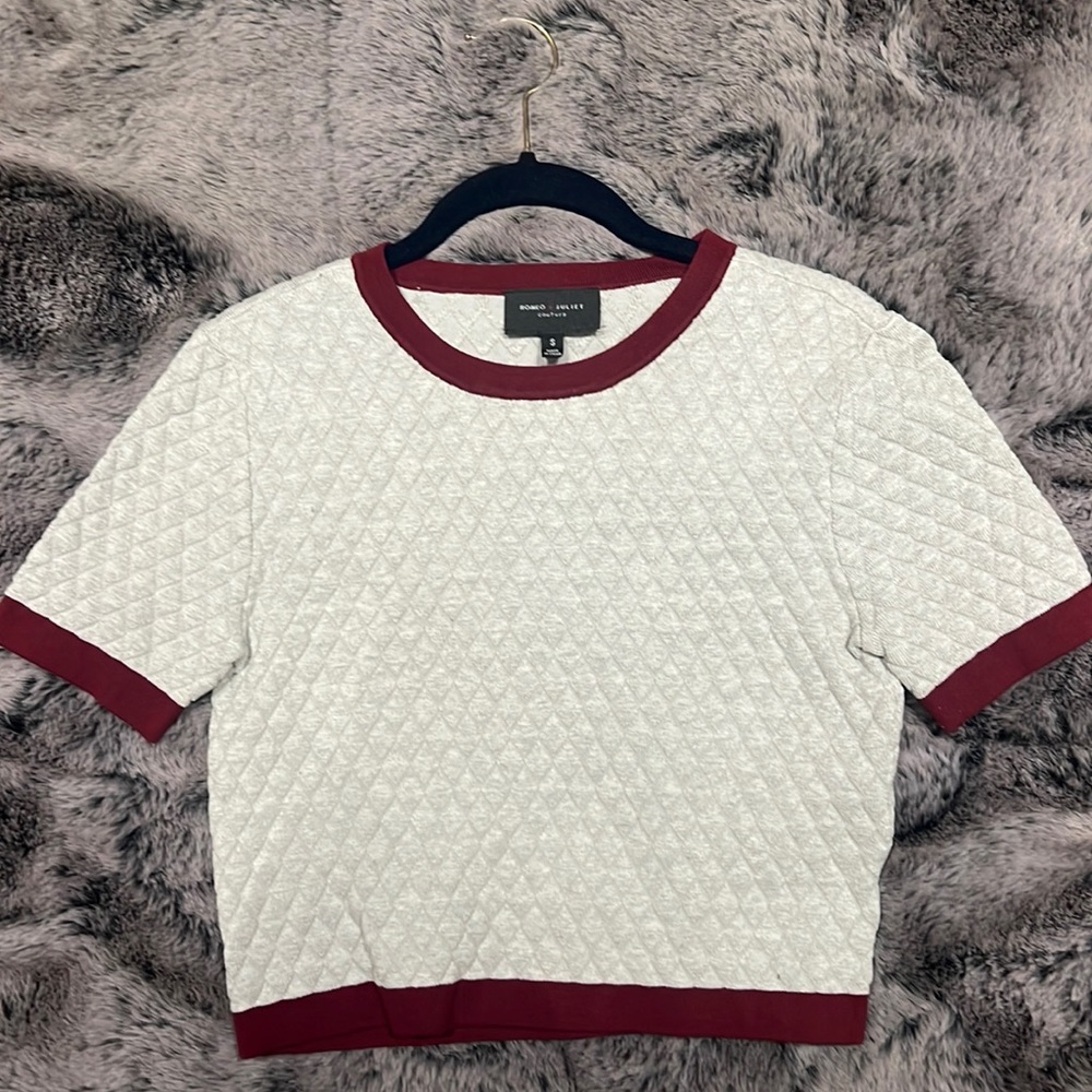Crop top